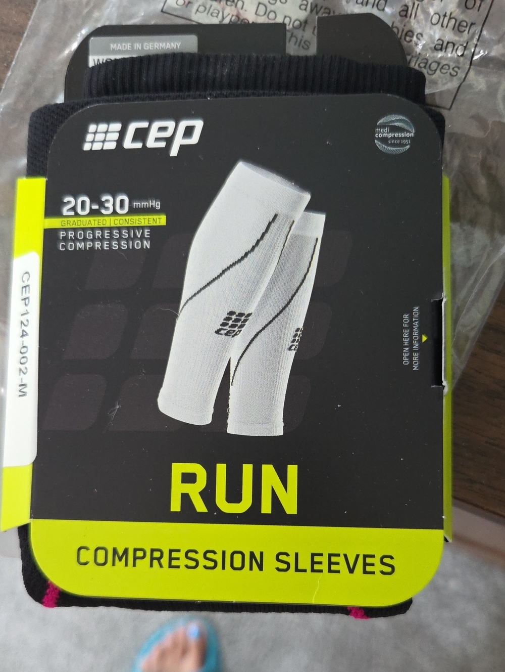 CEP Run Compression Sleeves - White - 20-30 mmHg